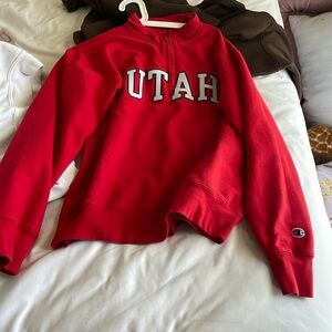 Utah zip up hoodie rlly cute red champion brand